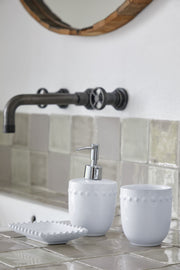 Pearl Bath collection