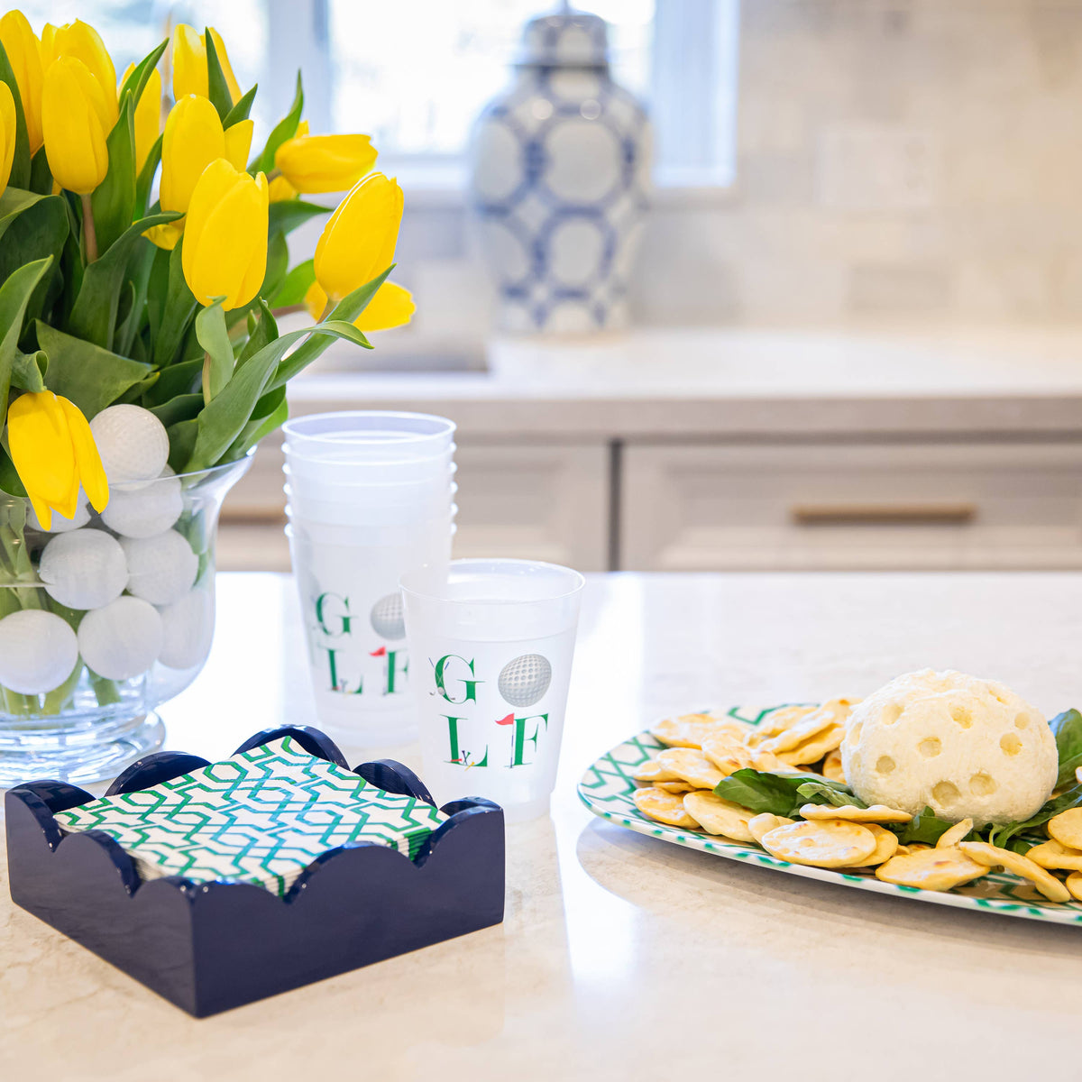 WH Lacquer Scalloped Napkin Holder | Navy Blue