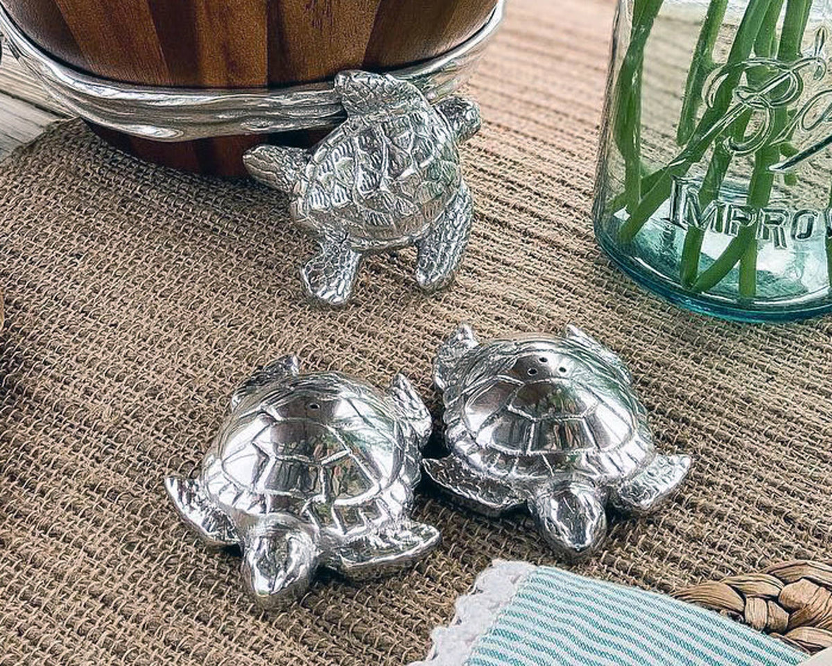Sea Turtle Salt and Pepper Set