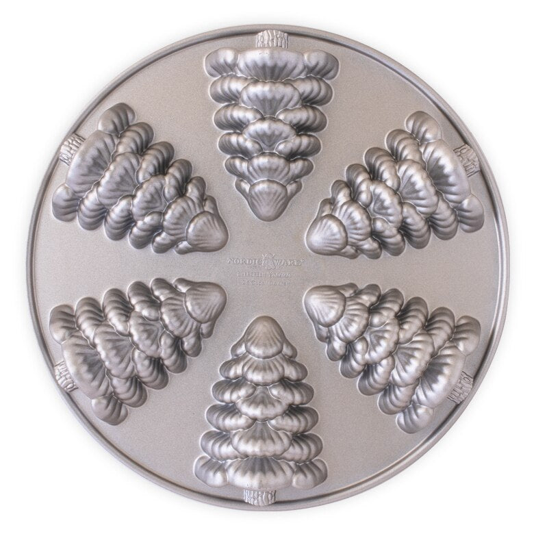 Evergreen Tree Cakelet Pan