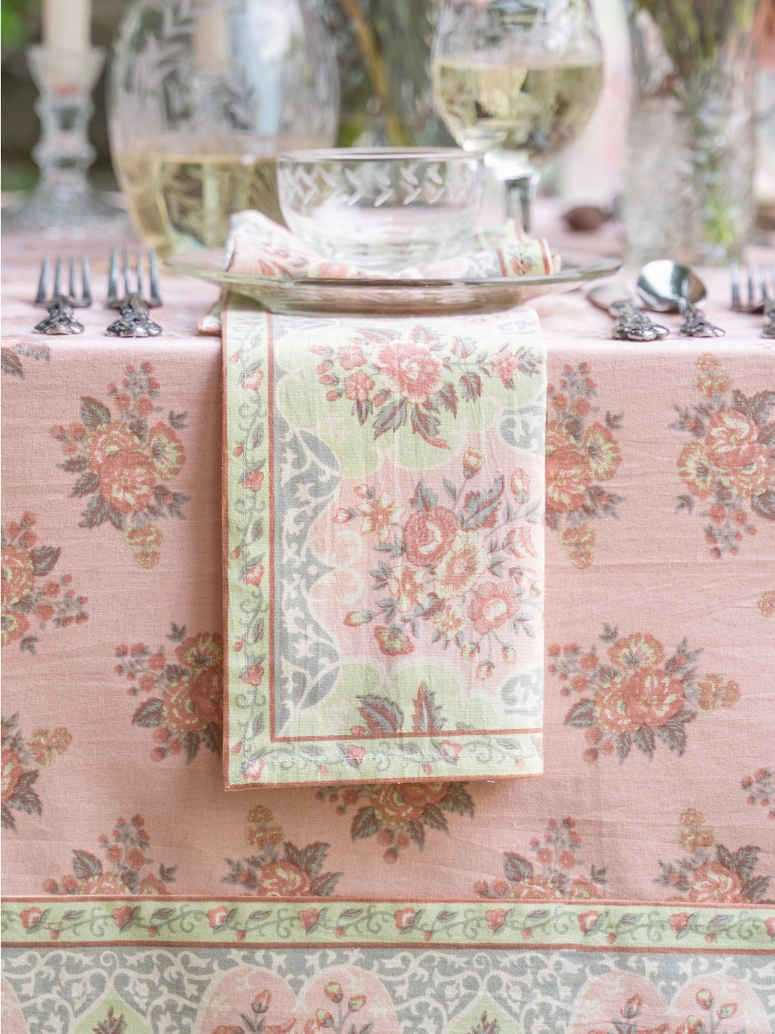Antique Napkin Set of 4*