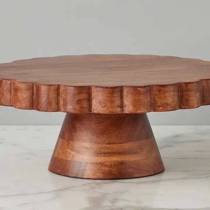 Natural Scalloped Cake Stand