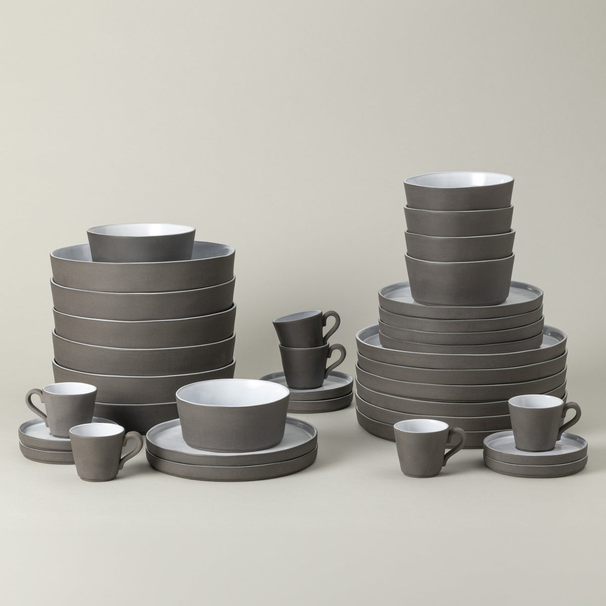 30-Piece Dinnerware Set with Coffee Cup and Saucer Lagoa Ecogres