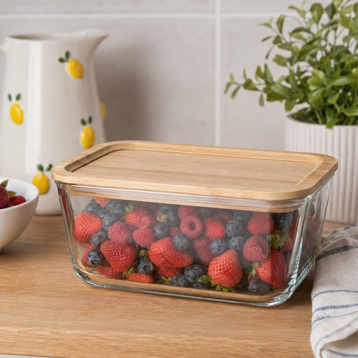 46.67 Oz Glass Rectangular Container With Bamboo Lid