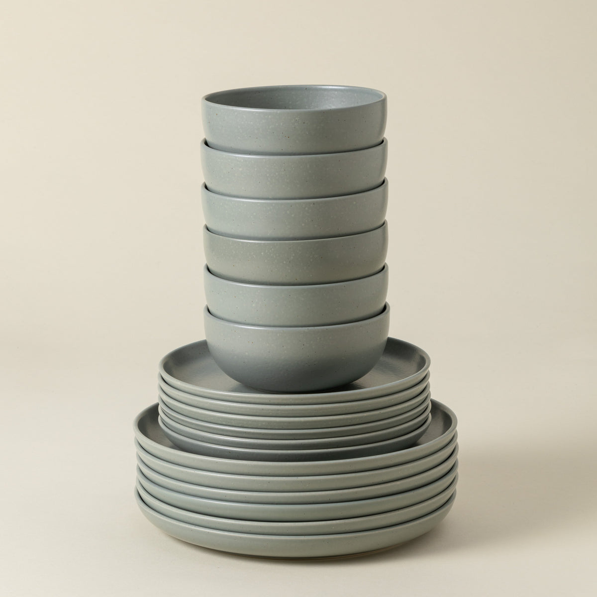 18-Piece Dinnerware Set with Bowl Pacifica, Casafina by COSTA NOVA