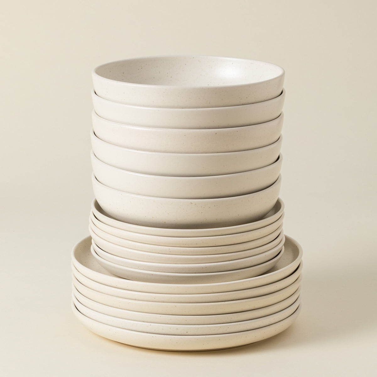 18-Piece Dinnerware Set with Soup/Pasta Plate Pacifica, Casafina by COSTA NOVA