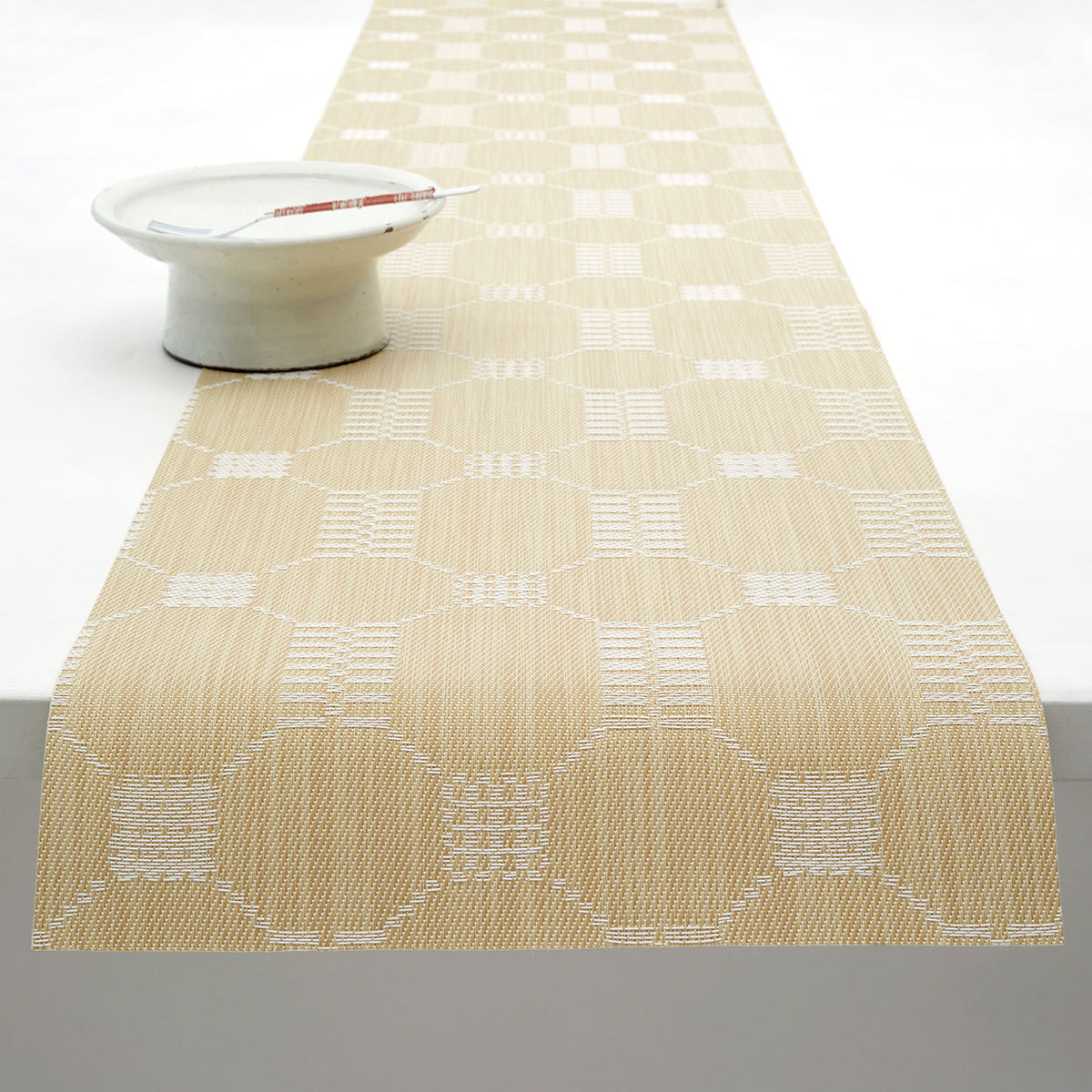 Coverlet Table Runners - Wheat