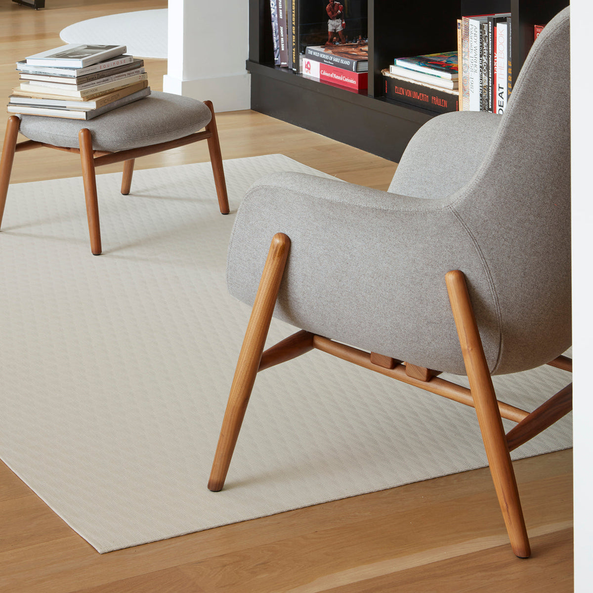 Arrow Rugs - Porcelain