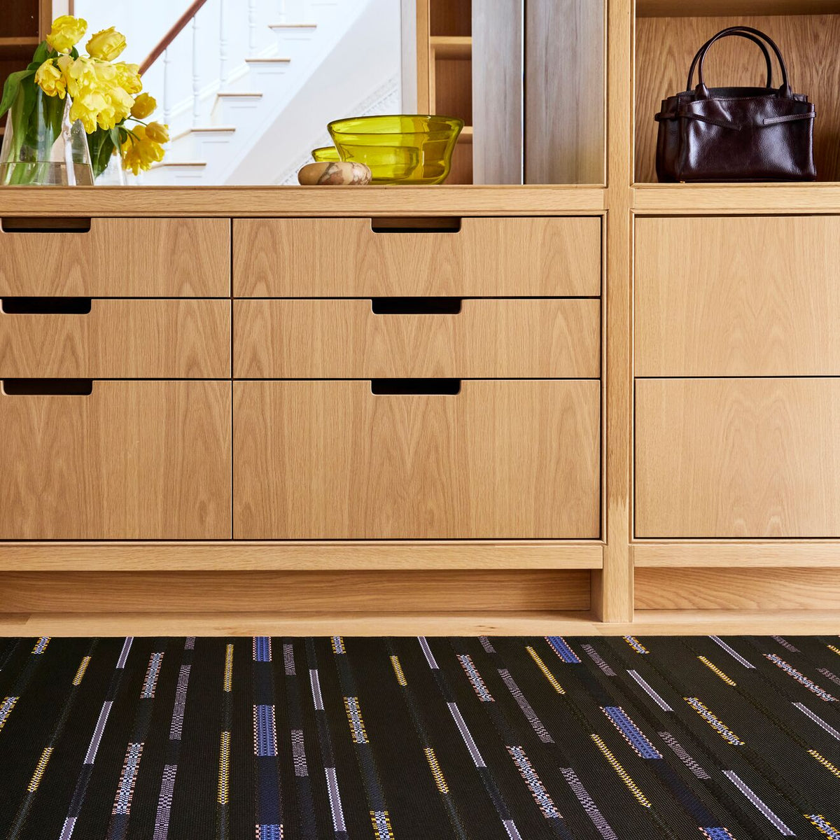 Appliqué Rugs - Nero