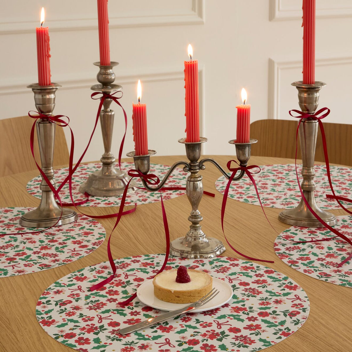 Ditsy Holly Placemat - Multi