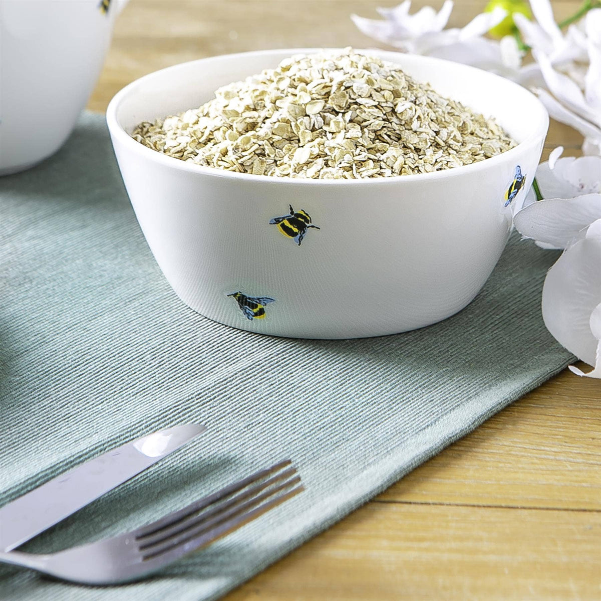 Joules Bee Casual Cereal Bowl - 14cm - White