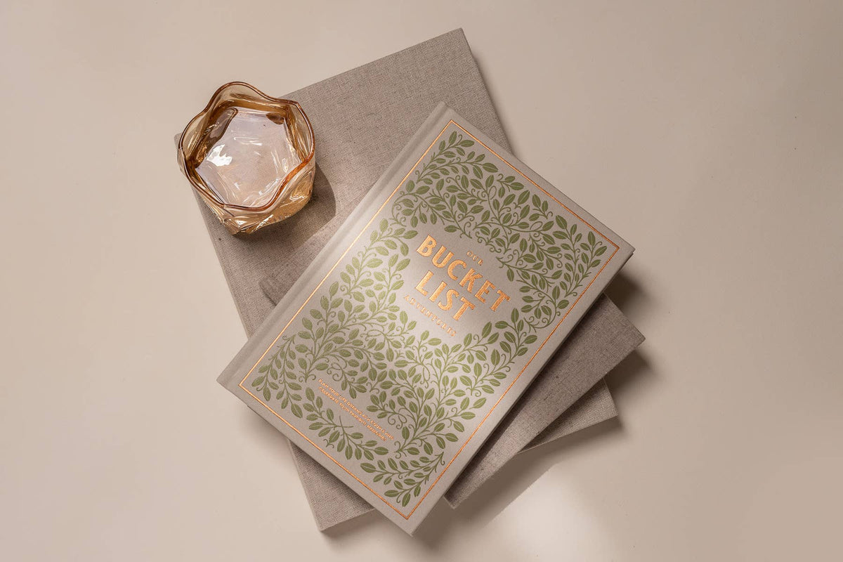 Our Bucket List Adventures: A Guided Journal for Couples