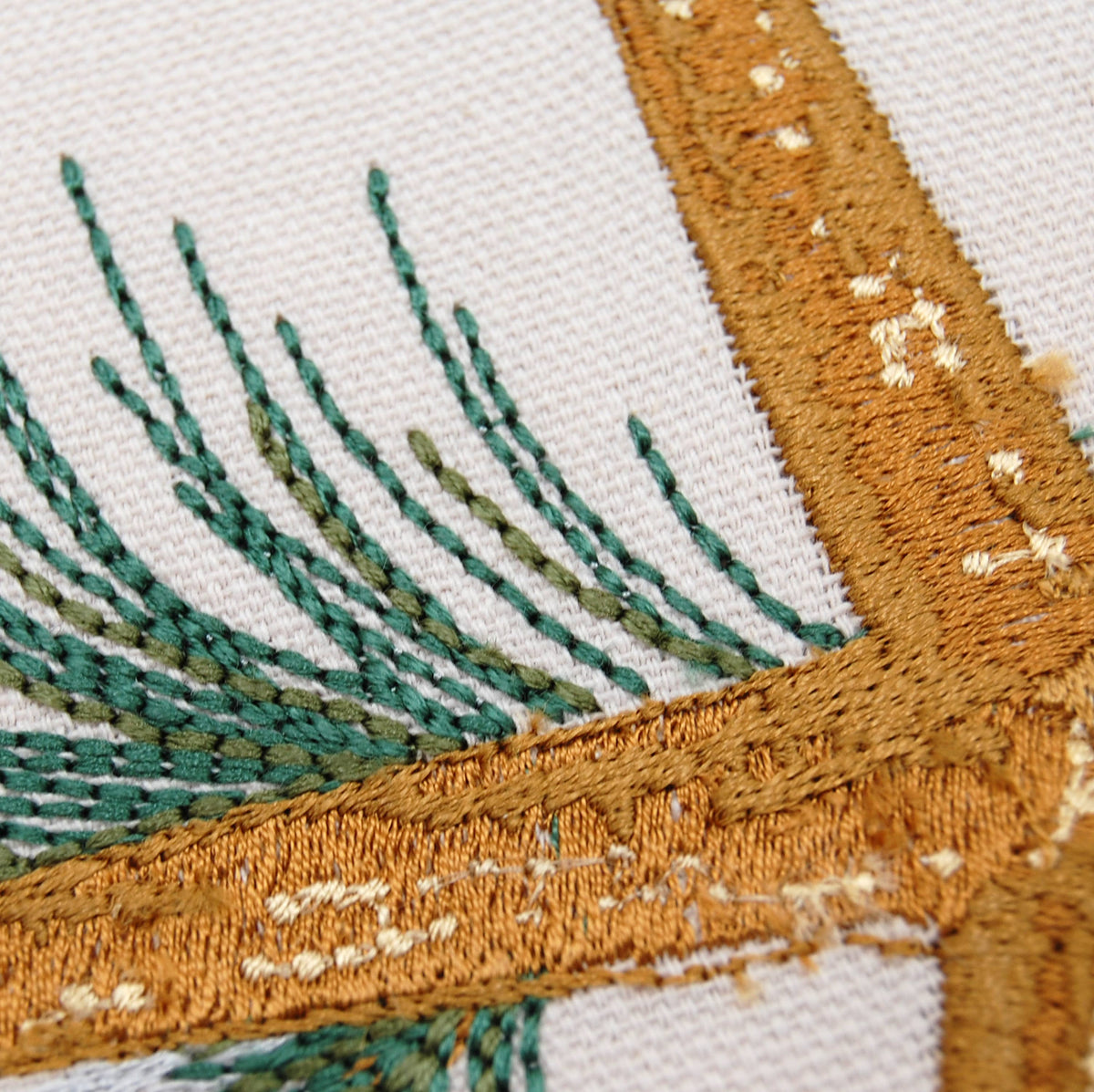 Embroidered Holiday Starfish Runner