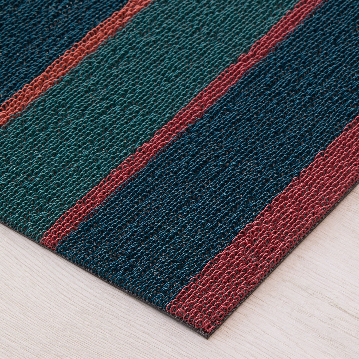 Bolt Stripe Shag Mats - Raspberry