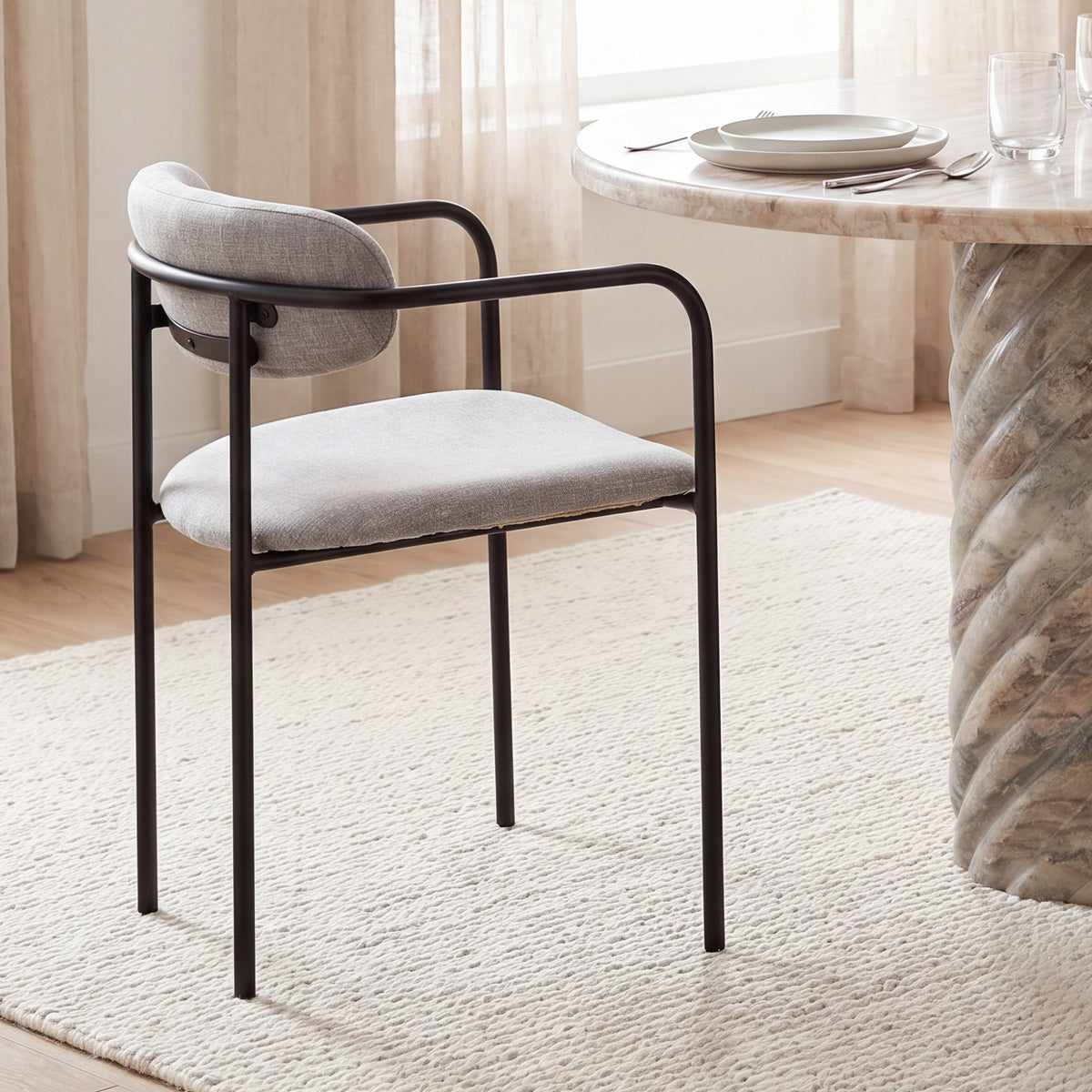 Jardin Blanc Arm Dining Chair