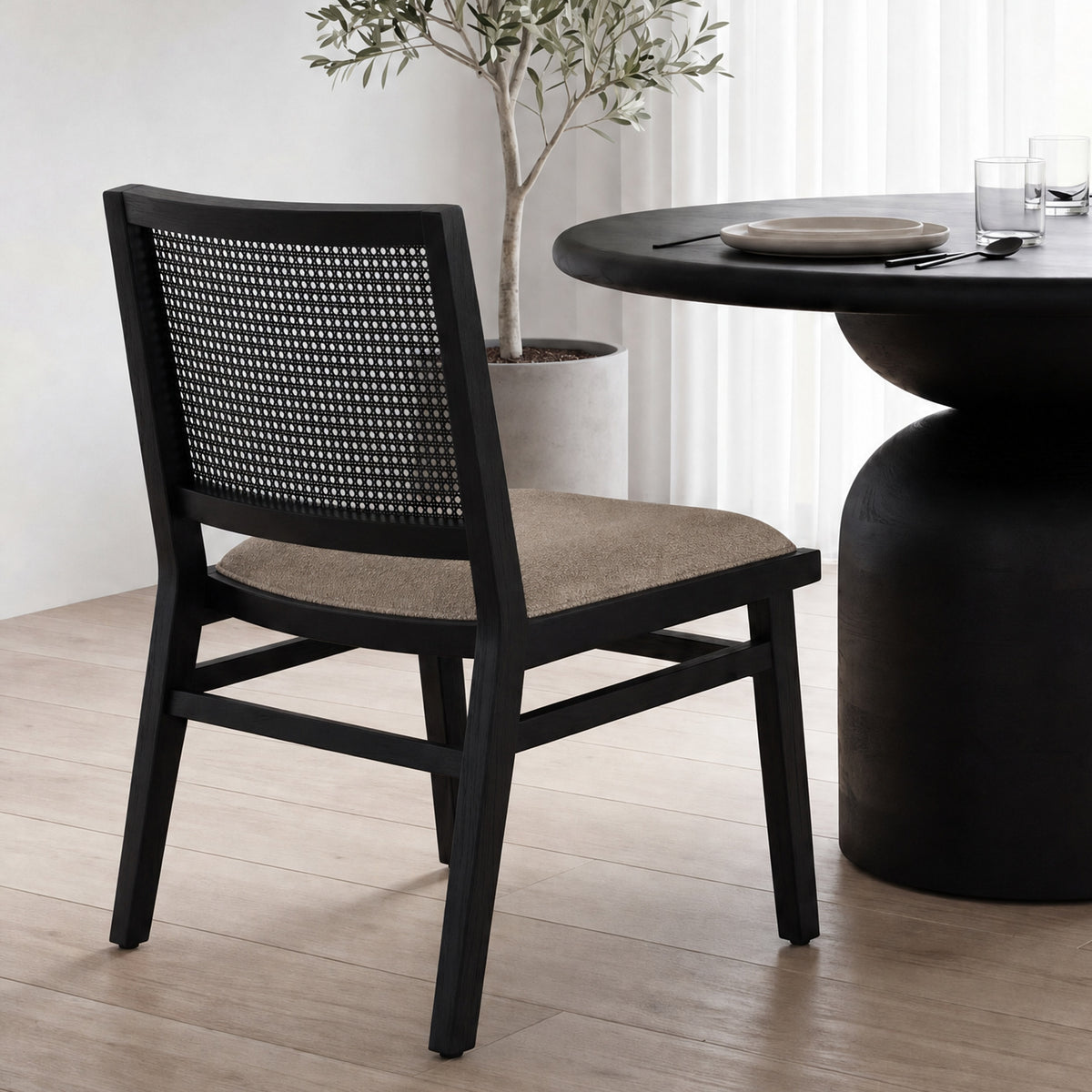Lune Blanche Side Dining Chair