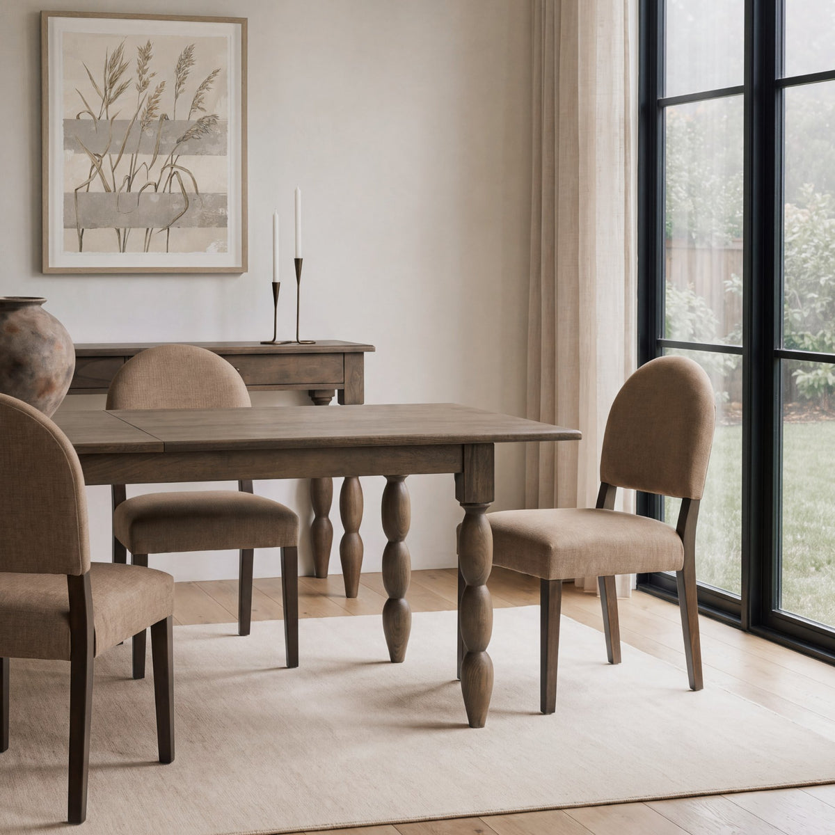 Sainte Marie Dining Table