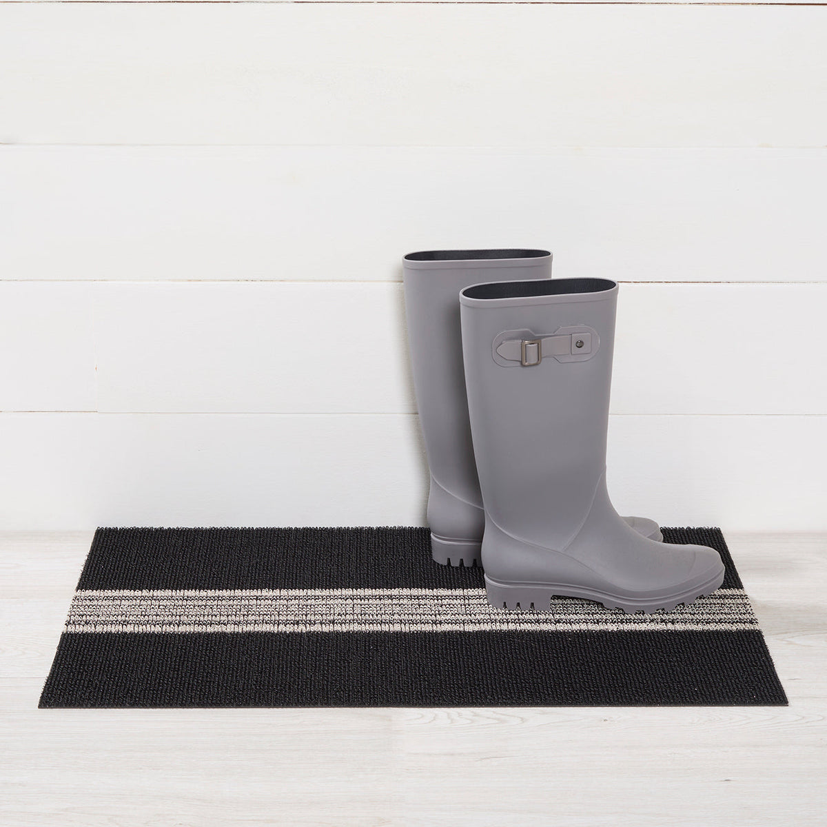 Relay Stripe Shag Mat - Coal