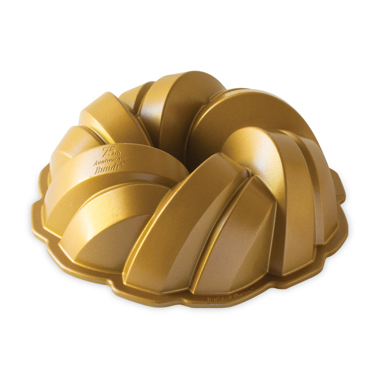 Braided Bundt® Pan