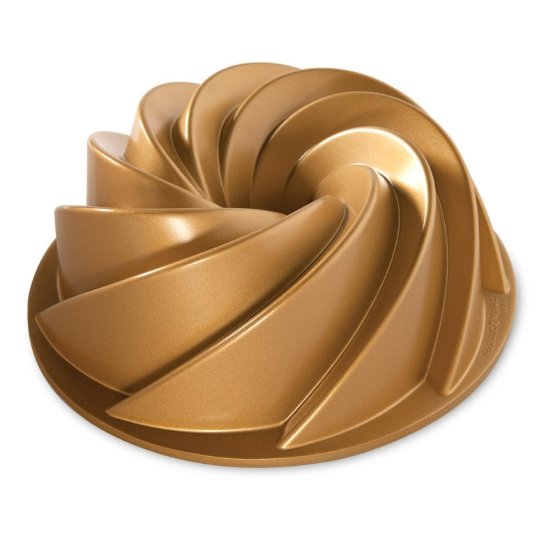 Heritage Bundt® Pan