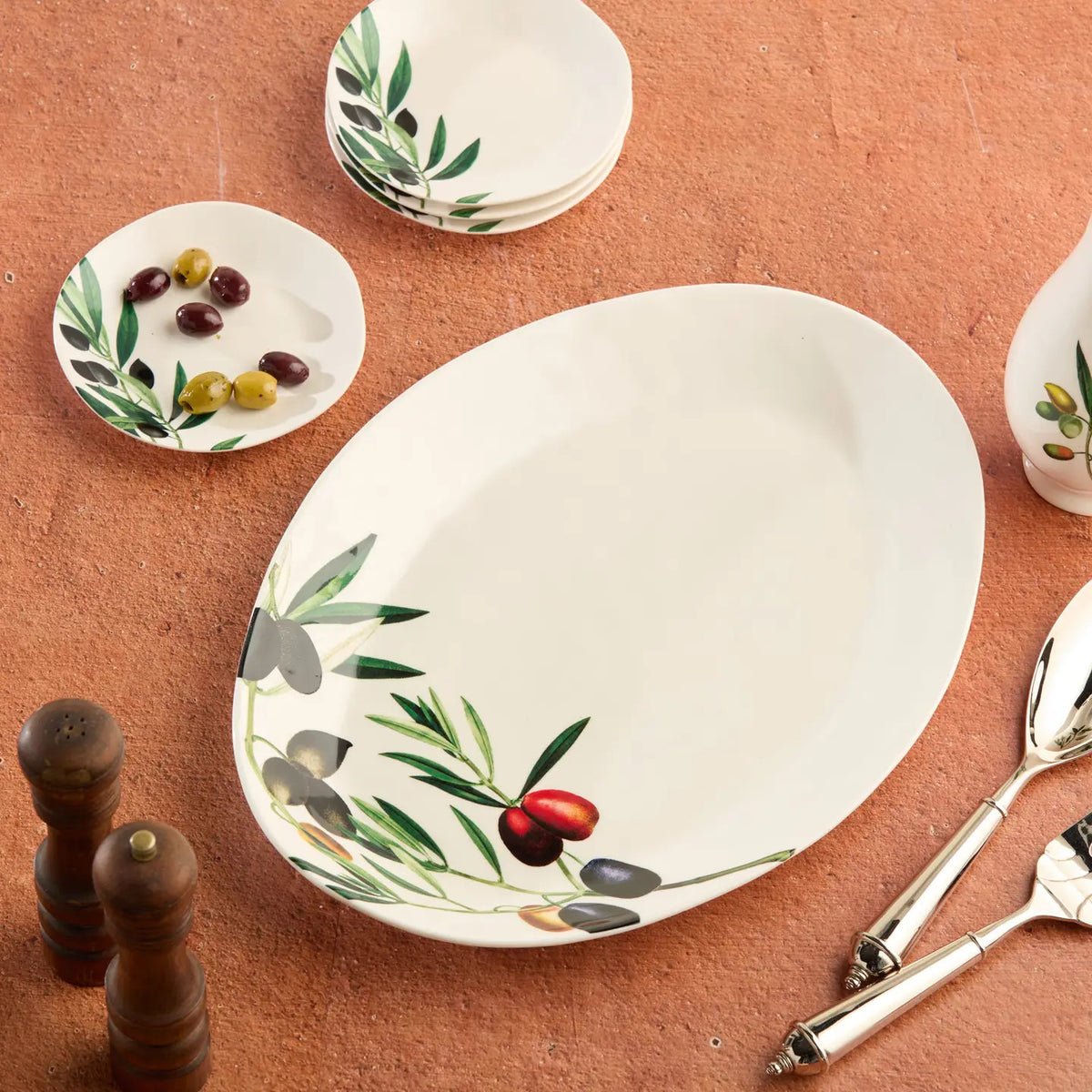 Oliva Oval Platter 16in X 12in Pairs with Verde