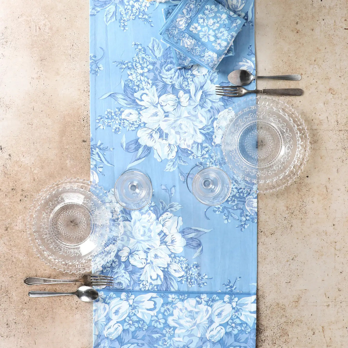 Blanche Runner 72"@