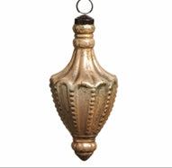 Scalloped Gold Detail Finial