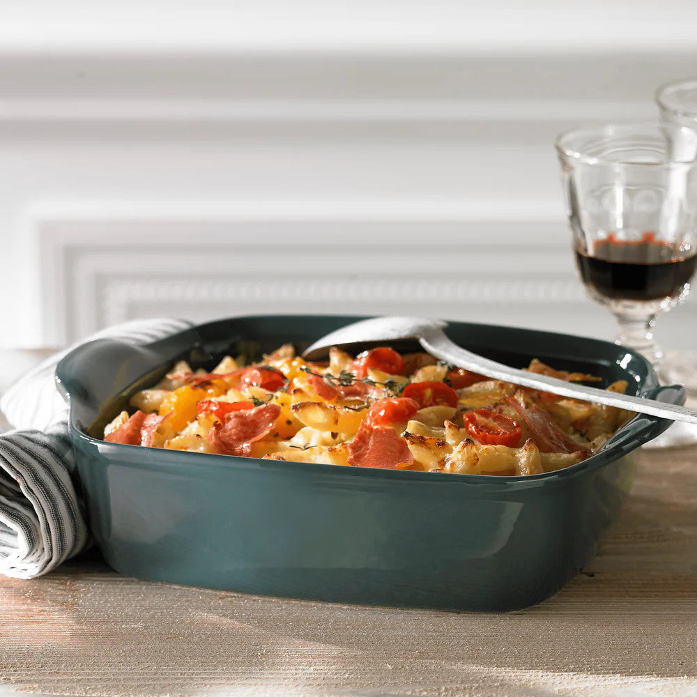 Cedar Square Baking The Right Dish  - 11 x 9 x 3 in / 2.2 qt