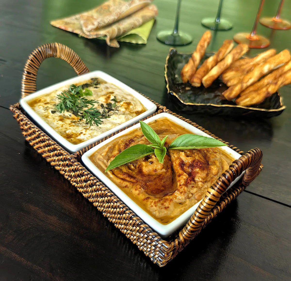 Handwoven Crudité Tray – Compact Size, with 2 Porcelain Dishes
