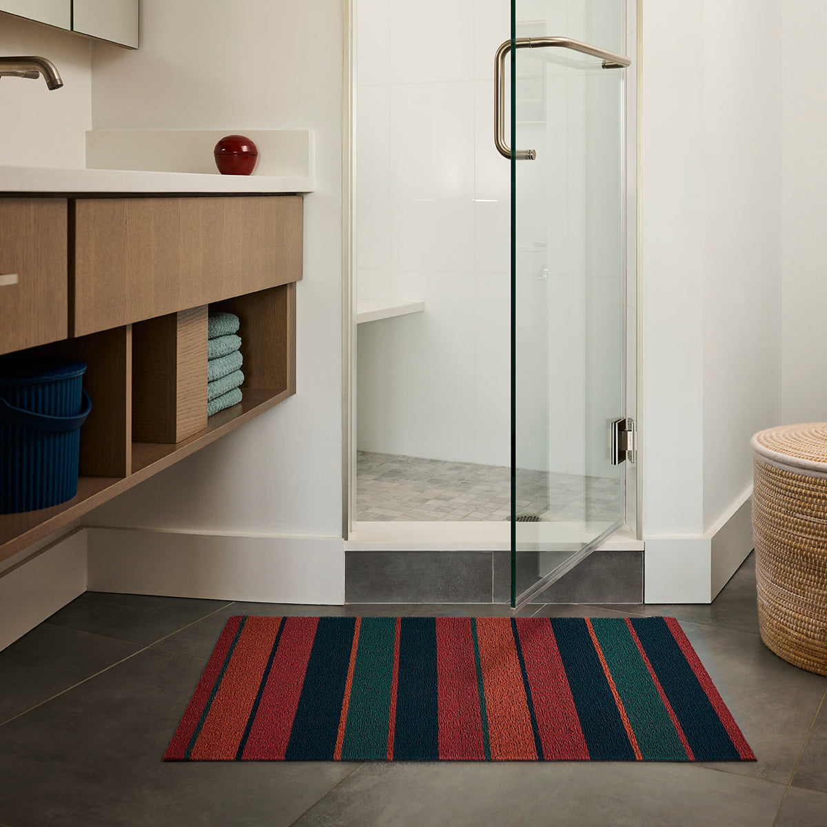 Bolt Stripe Shag Mats - Raspberry