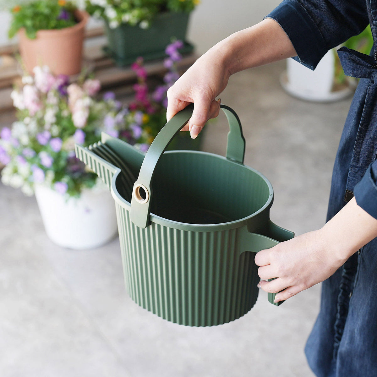 Hachiman Watering Cans - Garden Green