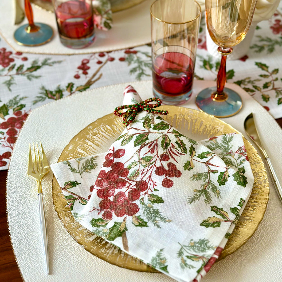 Bodrum Holly Berry Napkins — Bodrum collection image 4