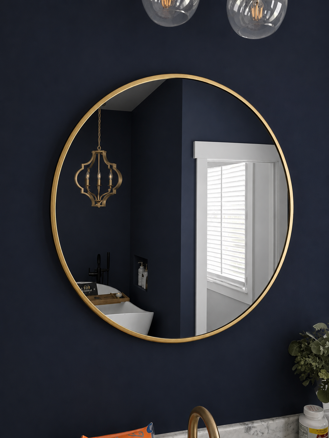 Modern Round Gold Wall Mirror – Elegant Statement Piece