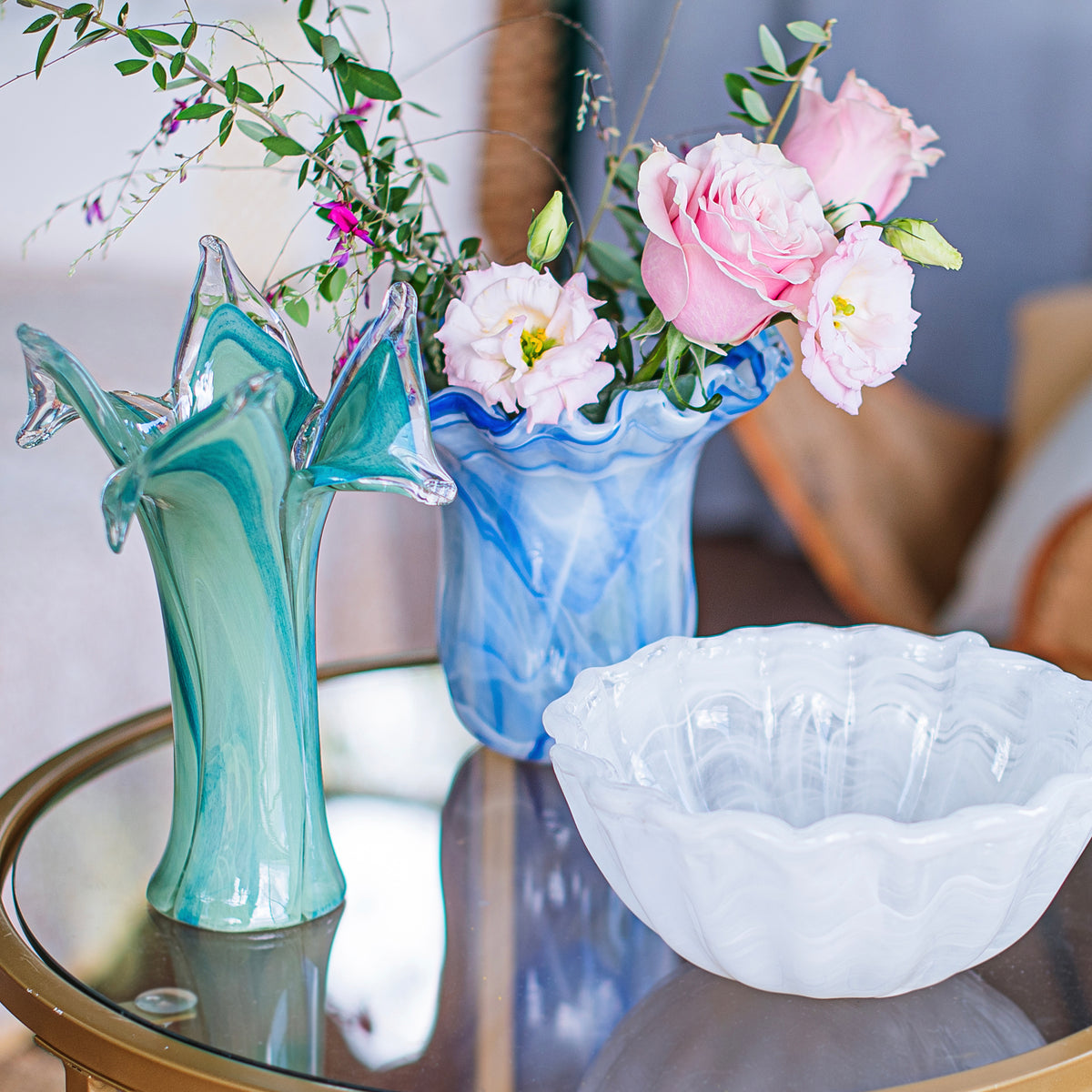Onda Glass Green Twisted Flower Vase