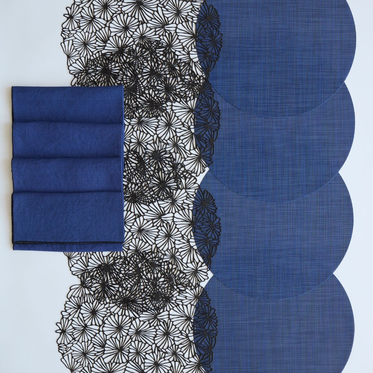 Layered Dusk Table Set