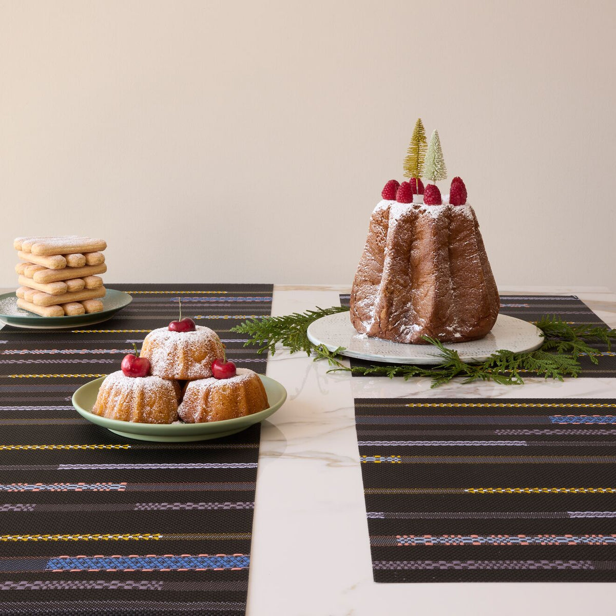 Appliqué Placemats - Nero