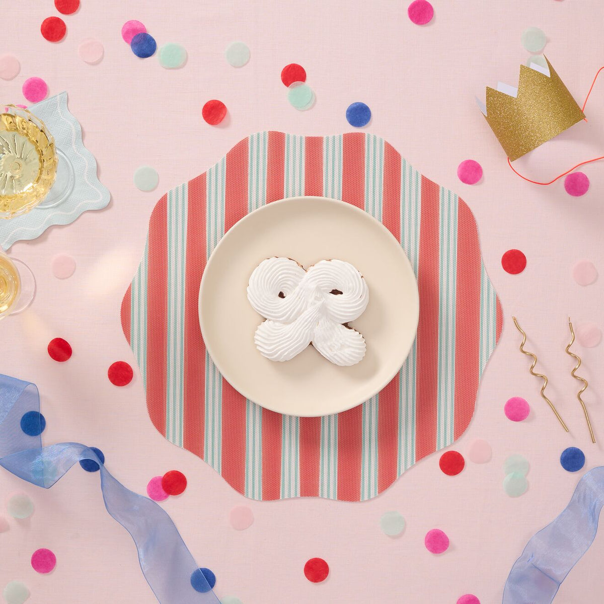 Festive Stripes Scallop Placemats - Red