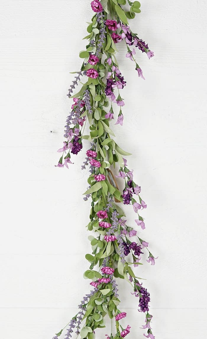 30981- 4.5ft Garland-Mixed Lavender and wild flowers-