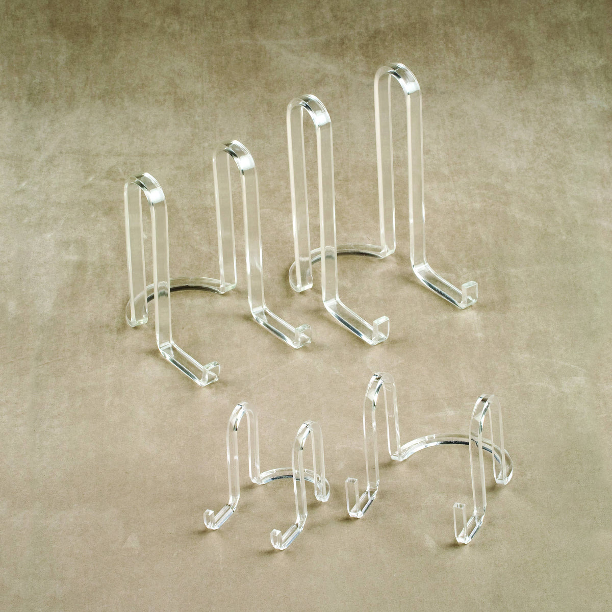 Acrylic Plate Stands