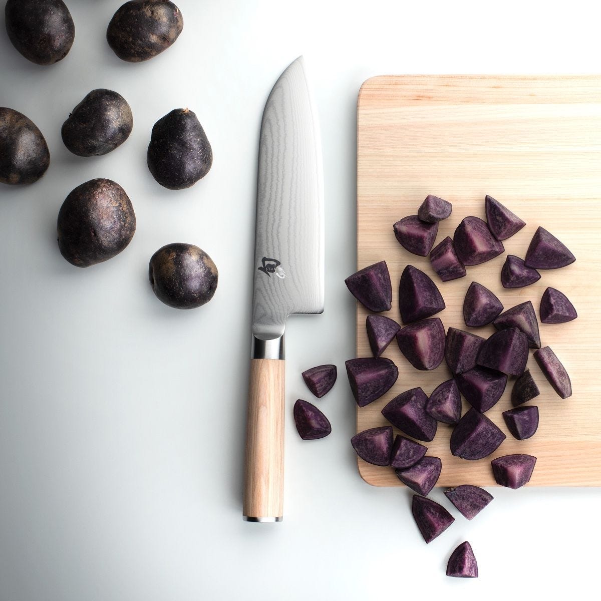 Shun Classic Blonde 5.5" Santoku — Blonde