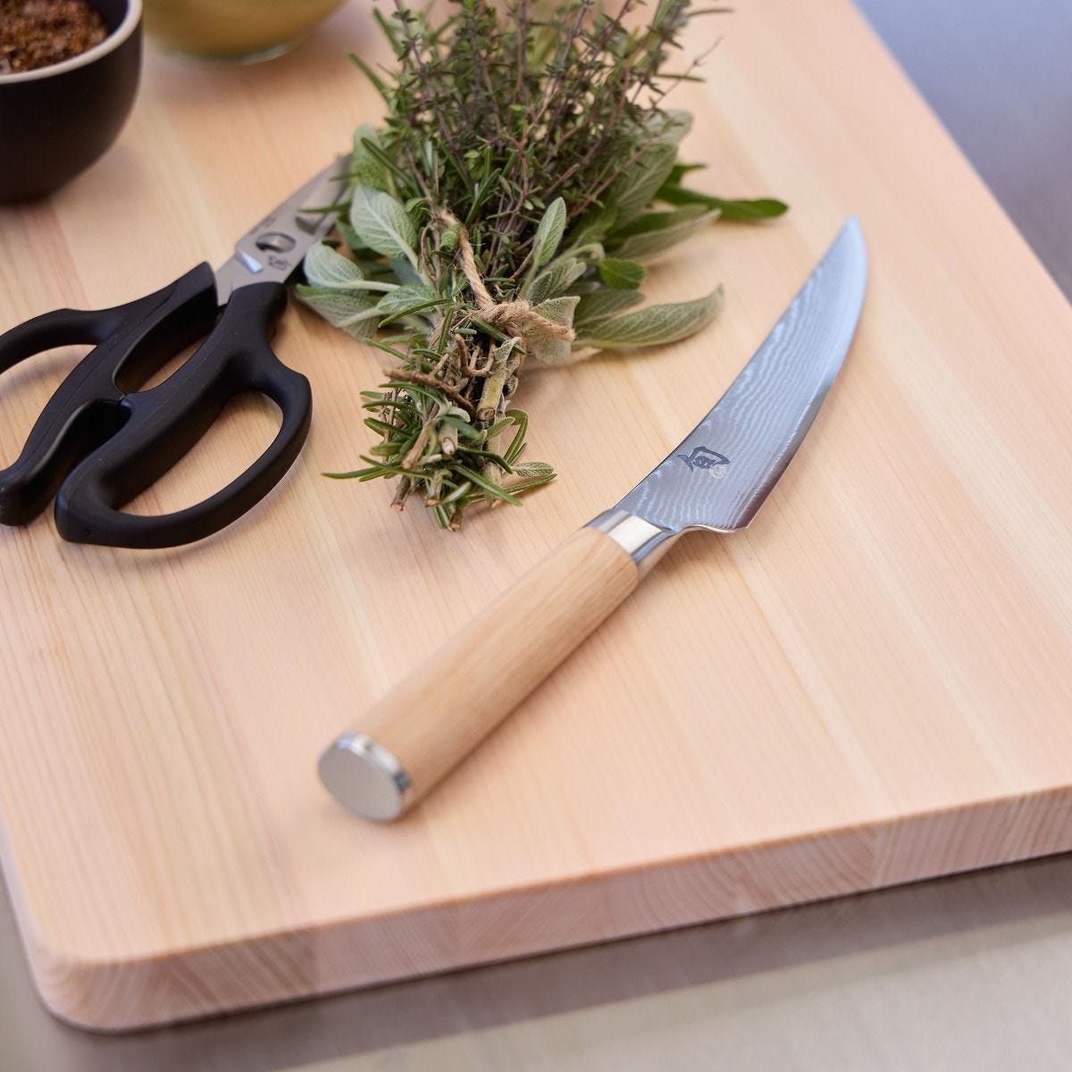 Shun Classic Blonde 6" Boning & Fillet Knife — Blonde