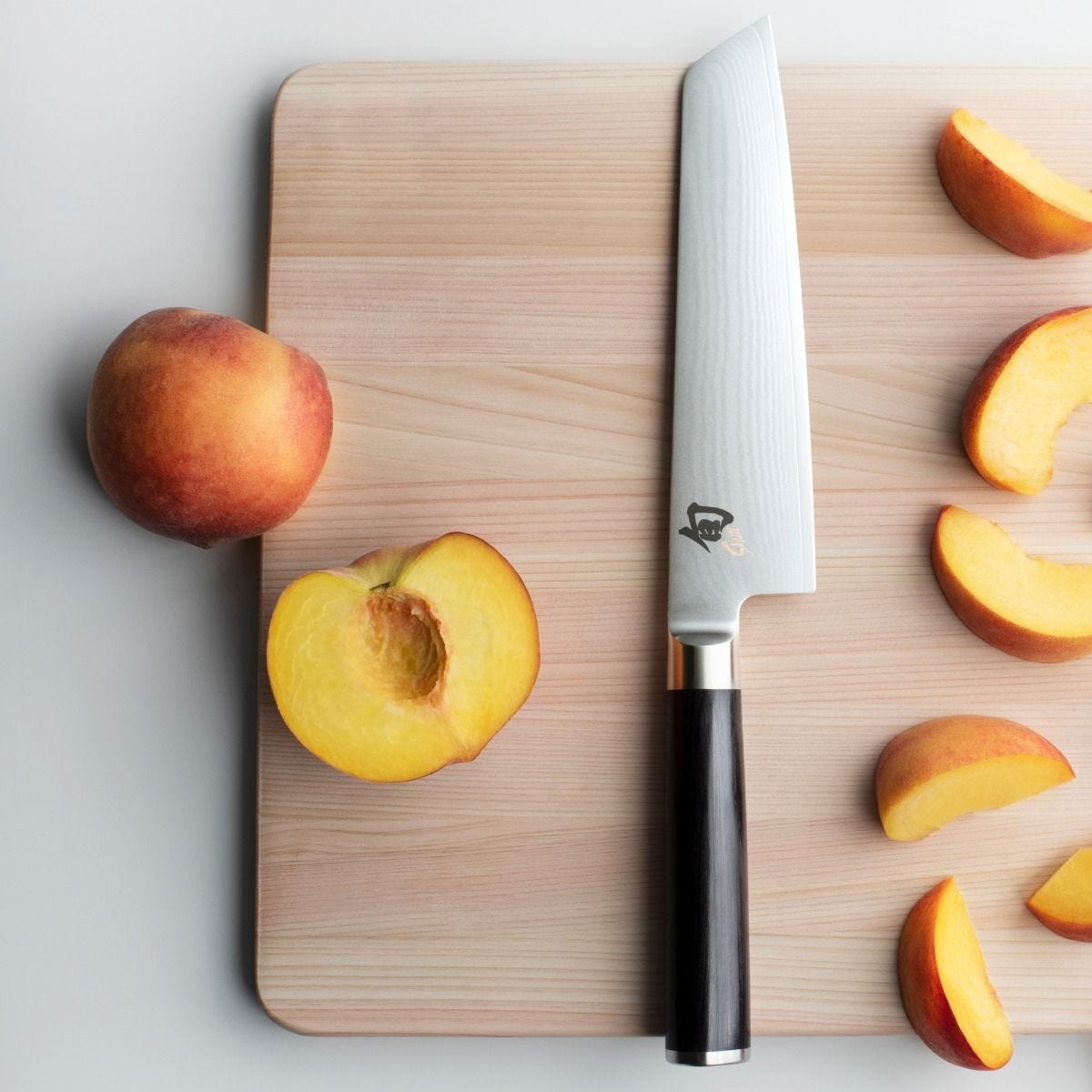 Shun Classic Blonde 6.5" Master Utility Knife — Ebony