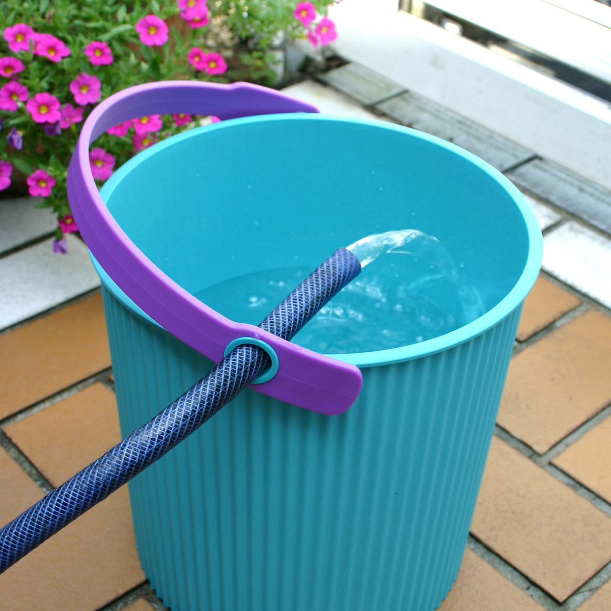 Hachiman Buckets - Multicolor
