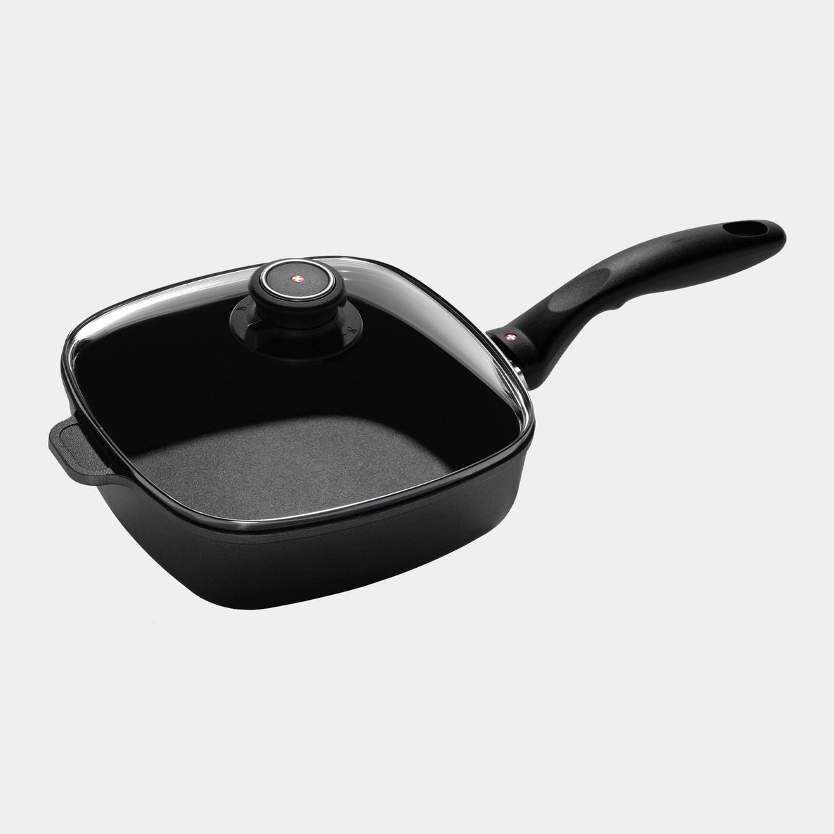 Swiss Diamond XD Nonstick Square Saute Pan with Glass Lid - Induction — 8" x 8"