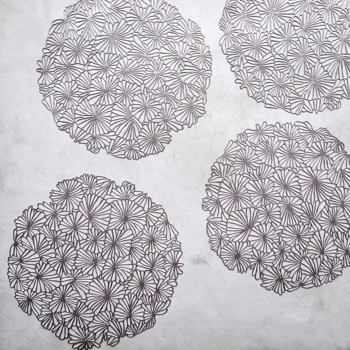 Daisy Placemats - Gunmetal